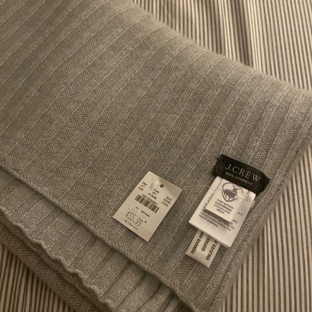 New with tags J Crew cashmere scarf